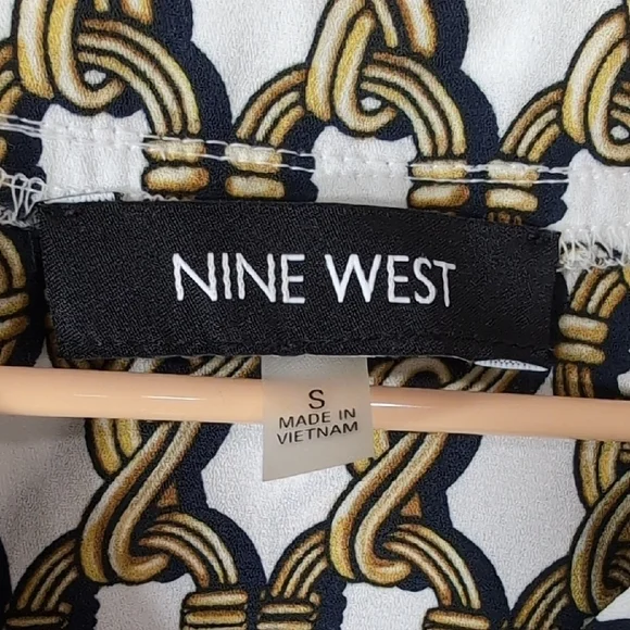 Nine West | White Gold Equestrian Chain Pattern V-Neck Long Sleeve Top Size S - Picture 7 of 10